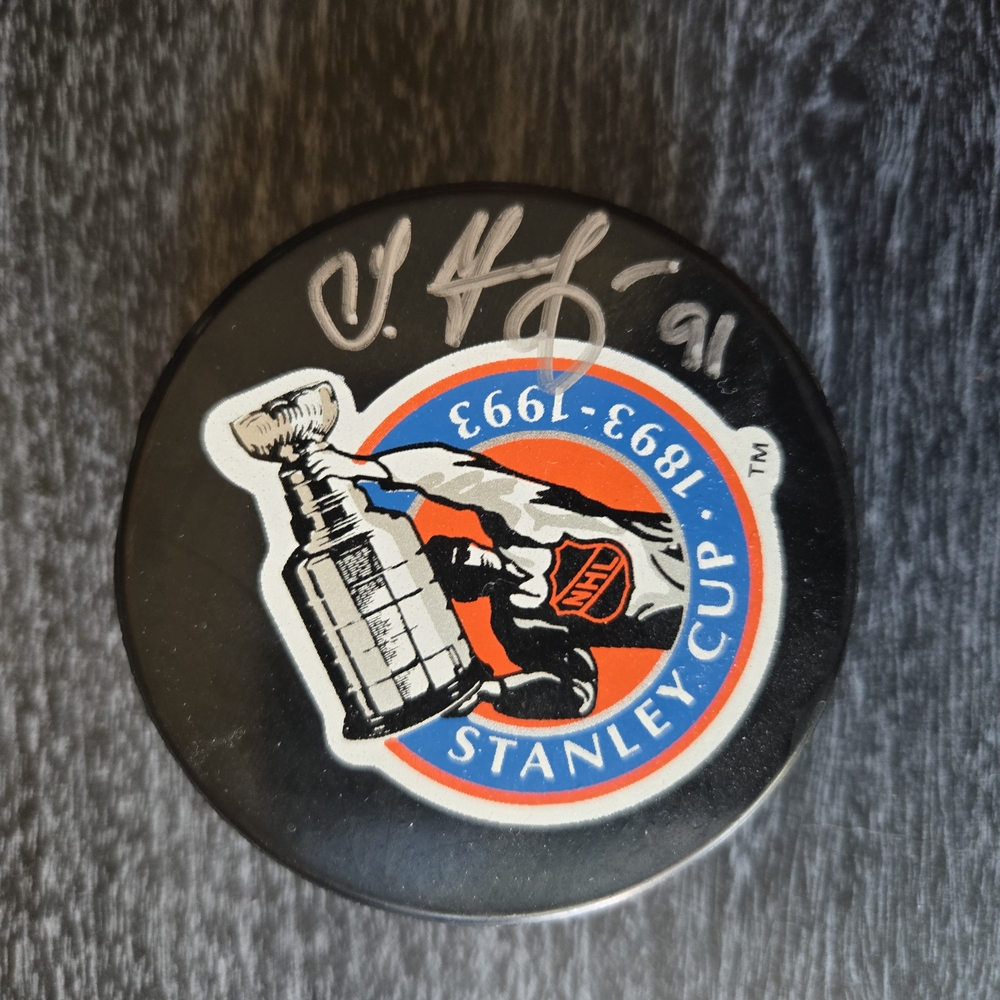 1993 Centennial Federov Signed Hockey Puck